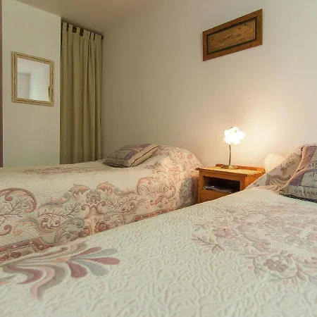 Spacious With Heated Pool Several Terraces And A Lot Of Privacy فيلة