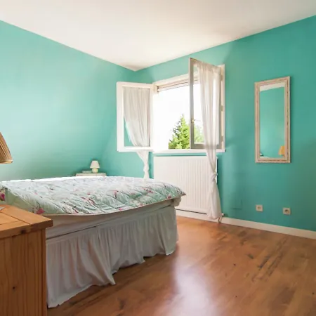 فيلة Spacious With Heated Pool Several Terraces And A Lot Of Privacy *