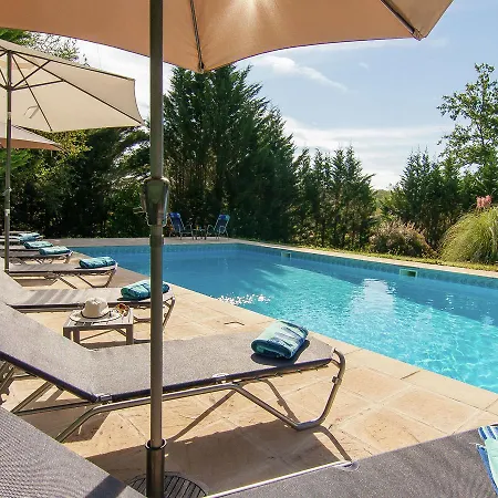 فيلة Spacious With Heated Pool Several Terraces And A Lot Of Privacy Masclat